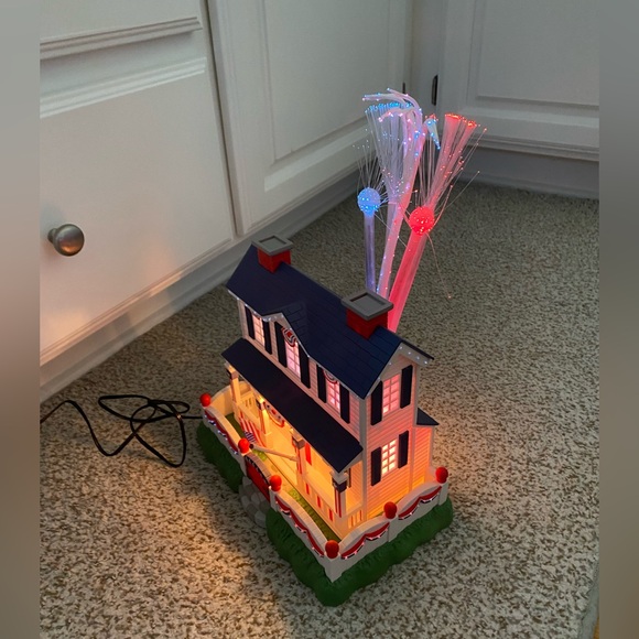 VTG CIB Avon Patriotic Lighted Fiber Optic House 4th Of July Fireworks Americana - Picture 15 of 17